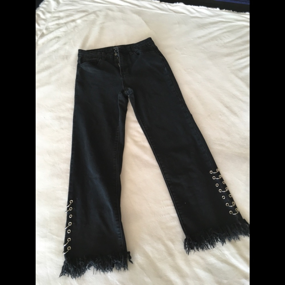 FUN CROPPED JEANS👖